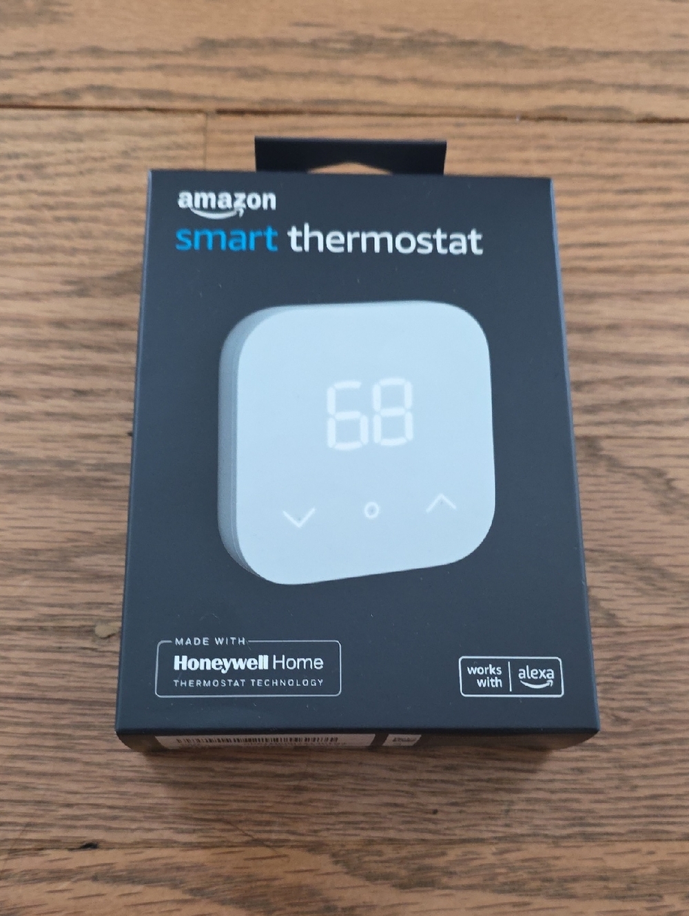 Amazon Smart Thermostat - White and Black Packaging